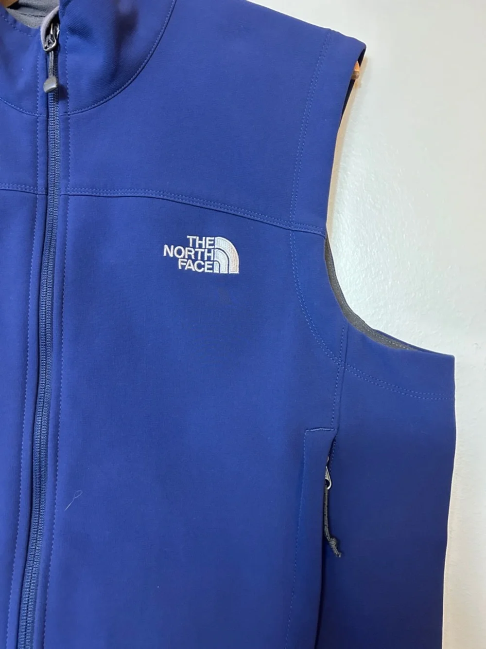 North Face Apex Blue Vest Large